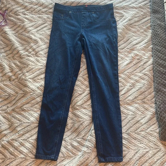 SPANX denim leggings size medium‎ dark wash - Picture 9 of 12